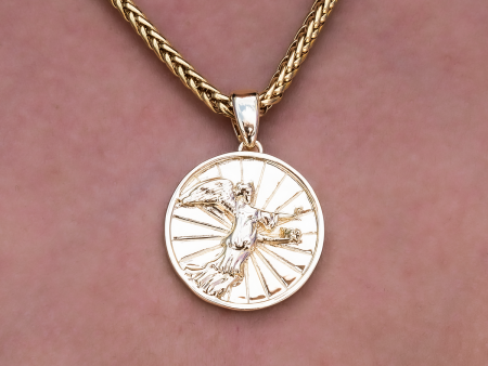 Nike Crowning Coin Pendant Discount