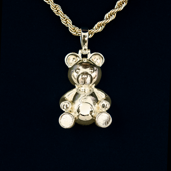 Bear Pendant in Yellow Gold Hot on Sale