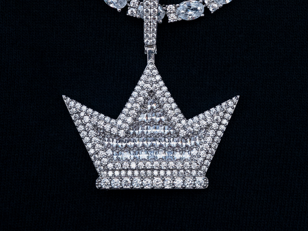 GLD Crown Pendant Online