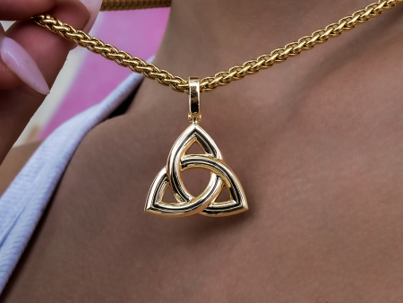 Trinity Knot Pendant in Yellow Gold on Sale