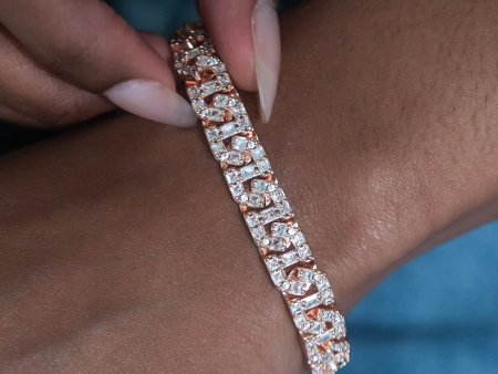 Baguette Chain Link Bracelet in Rose Gold Supply