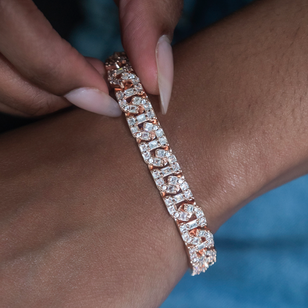 Baguette Chain Link Bracelet in Rose Gold Supply