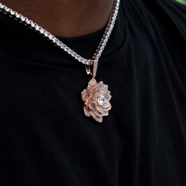 Diamond Rose Pendant in Rose Gold Supply