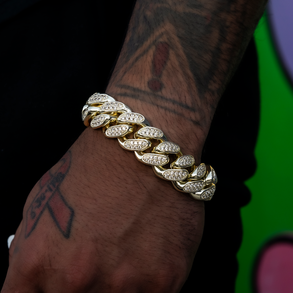 Diamond Cuban Link Bracelet in Yellow Gold- 19mm on Sale