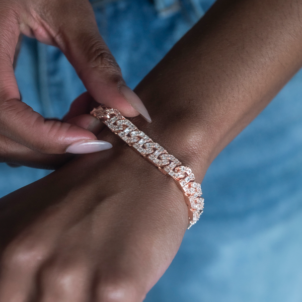 Baguette Chain Link Bracelet in Rose Gold Supply